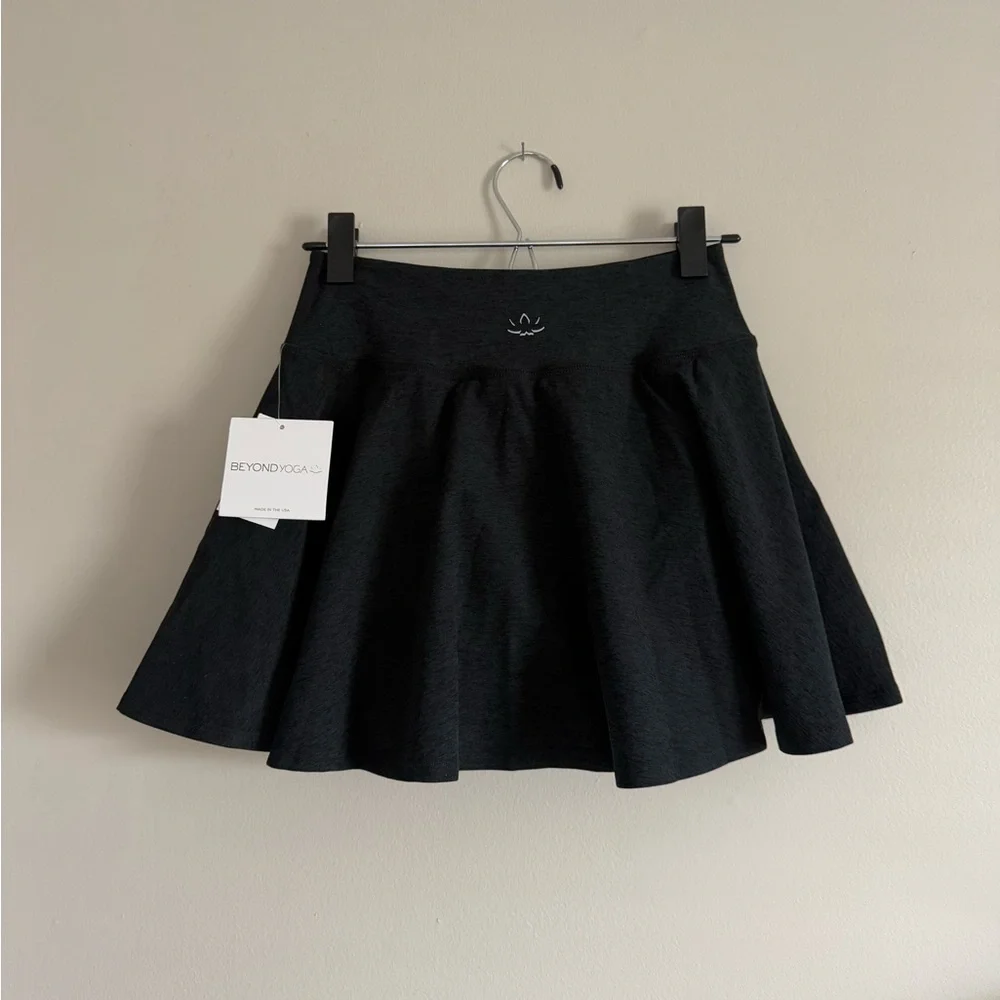Beyond Yoga NWT Space Dye Hot Shot Circle Skirt Women’s XS - Picture 11 of 14
